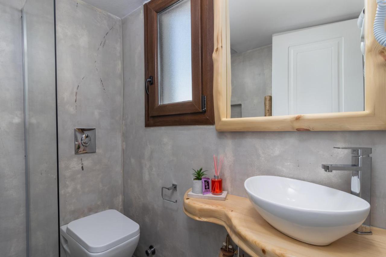 Melina'S Cozy Apartment Triovasálos エクステリア 写真