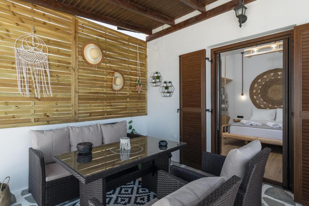 Melina'S Cozy Apartment Triovasálos エクステリア 写真